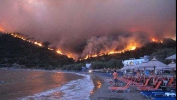 incendiu grecia
